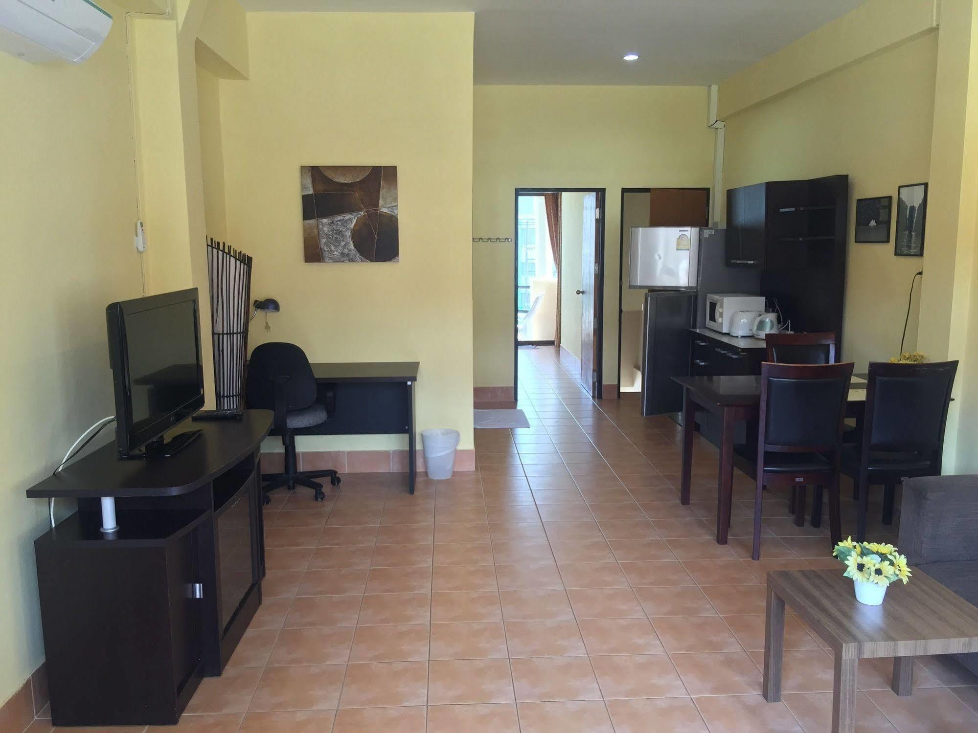 Nin Apartments Karon Beach Phuket Eksteriør billede