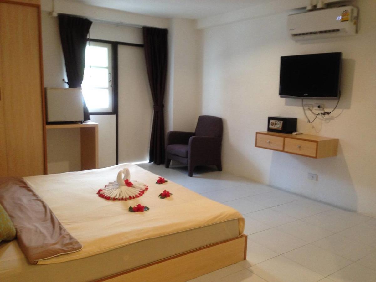 Nin Apartments Karon Beach Phuket Eksteriør billede