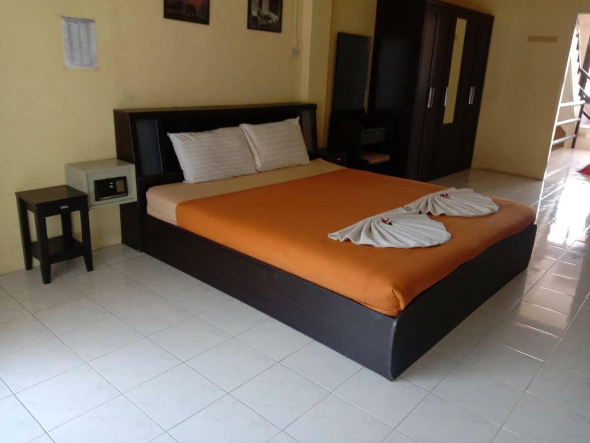 Nin Apartments Karon Beach Phuket Værelse billede